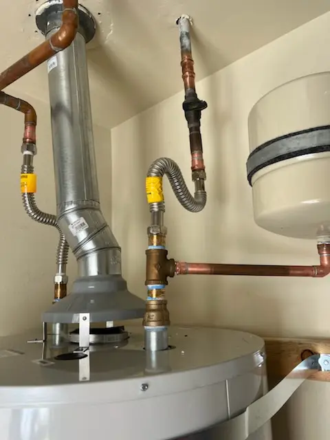 Water heater installation and plumbing repair in Davie